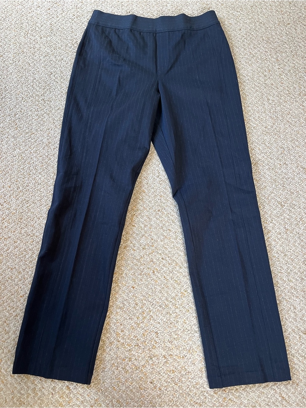 Spanx the Perfect Pant in Navy Pinstripe size Large